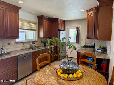 1878 Moore St, Simi Valley, CA, 93065