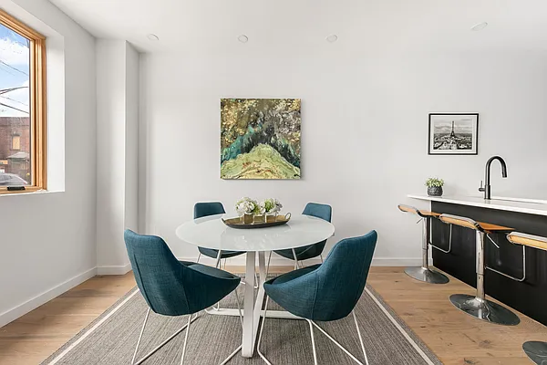 Sold by Douglas Elliman | media 18