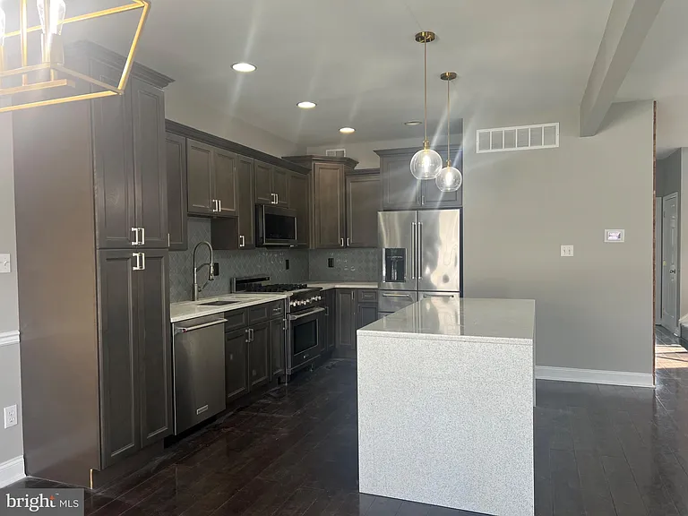 18 Bryce Rd — Photo 8