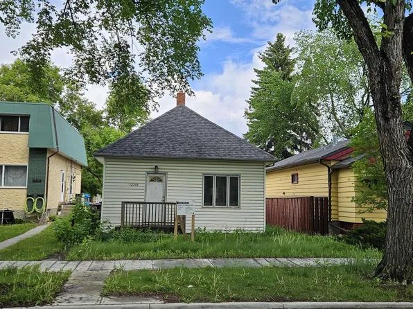 12741 117th St NW, Edmonton, AB T5E 5J6