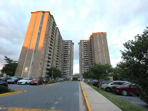 1836 Metzerott Rd APT 1006, Hyattsville, MD 20783