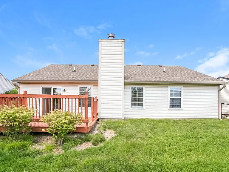 1015 Redwood Dr — Photo 16