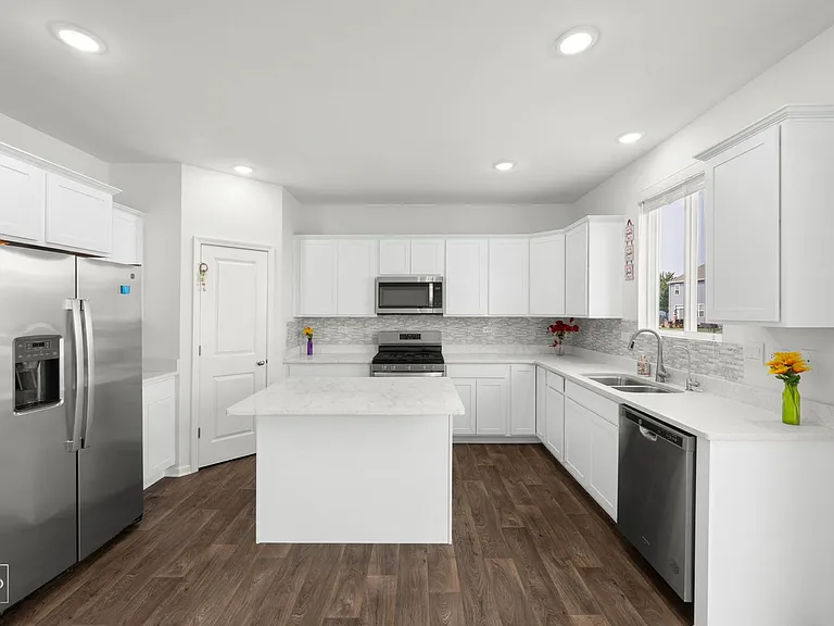 714 Juniper St — Photo 4