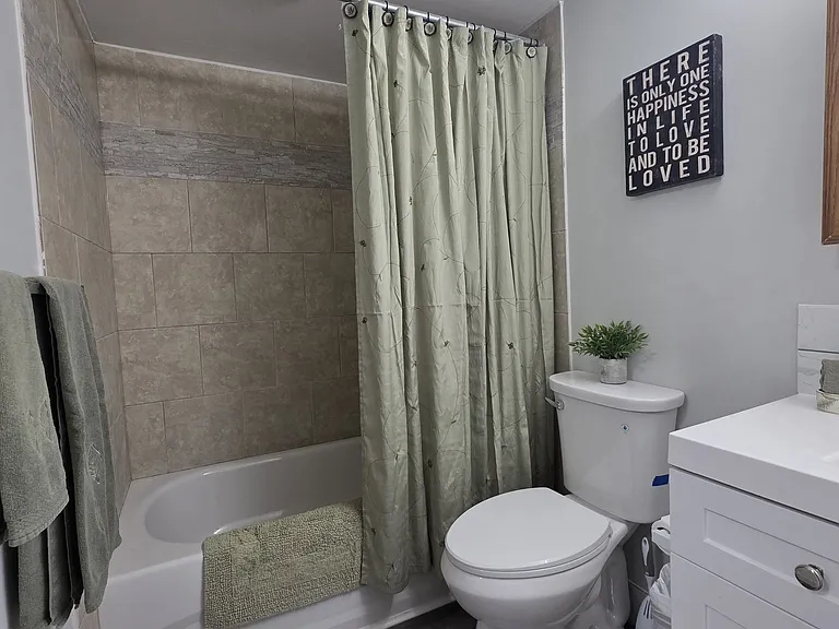 3811 54th Ave #106 — Photo 11