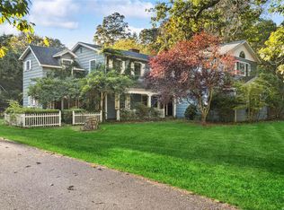 10 Old Barto Rd, Brookhaven, NY 11719