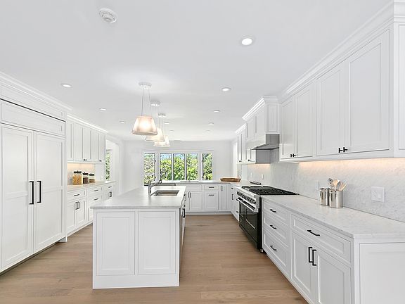 4th image of 144 Pauls Ln