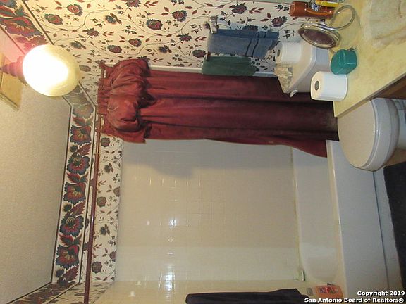 4th image of 14114 Exmoor St
