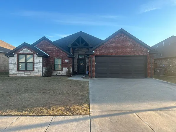 1721 Shoal Creek Dr, Wichita Falls, TX 76310