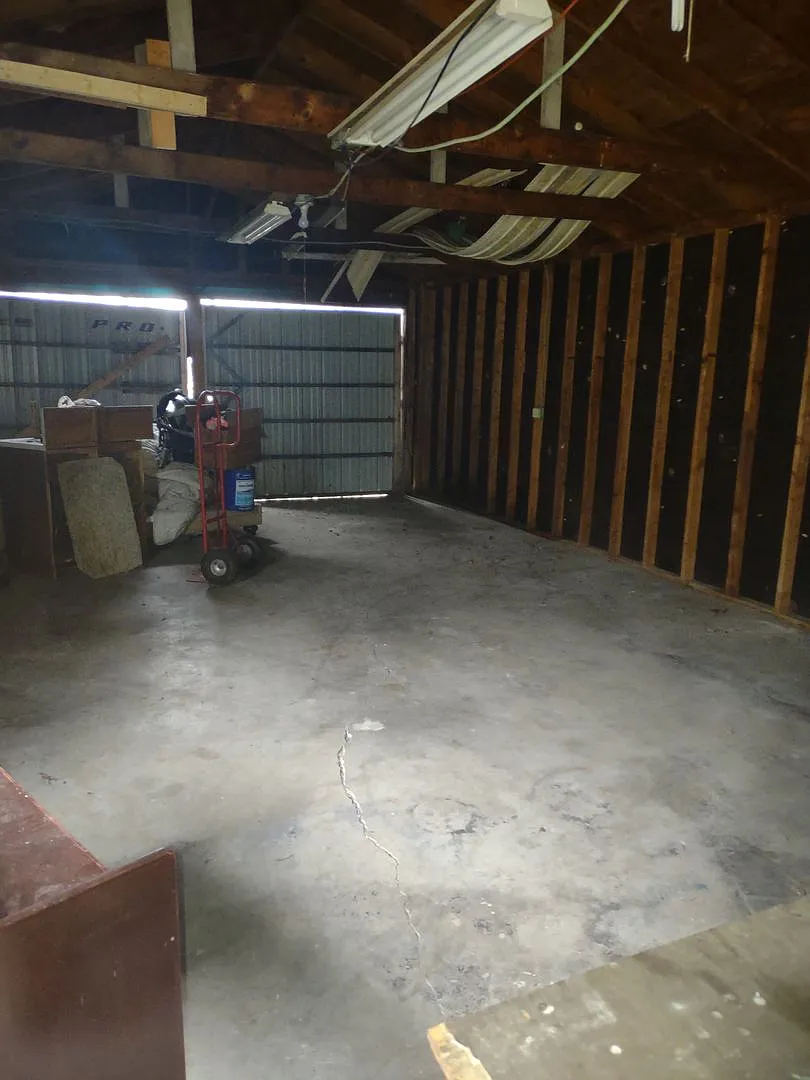 2 Bedroom / 1 Bath Paducah — Photo 3