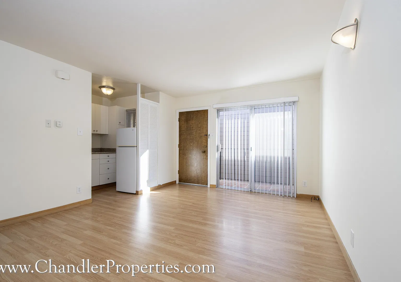 1911 Greenwich Street — Photo 4