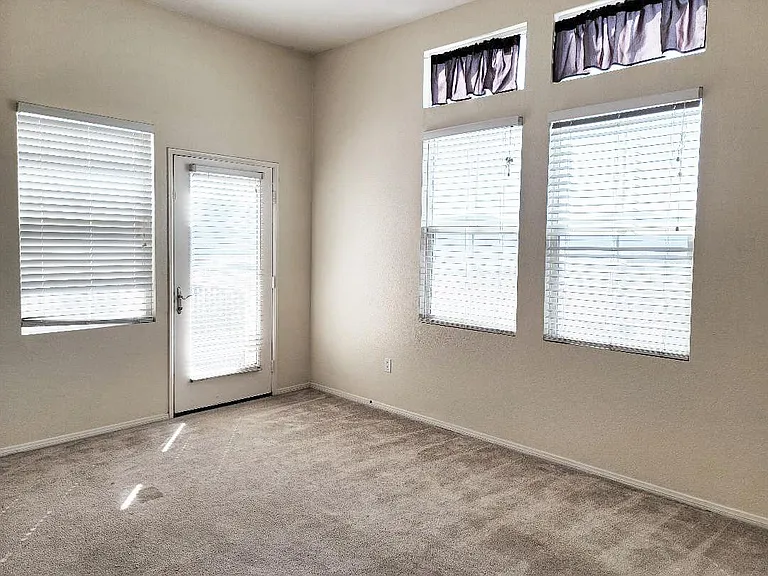 15431 Park Point Ave #102 — Photo 11