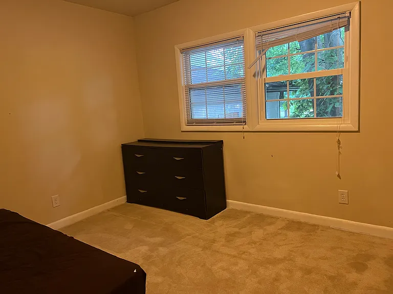 5002 Wickham Rd — Photo 28