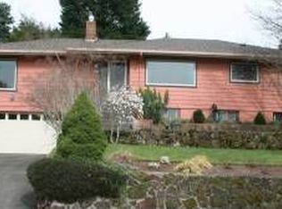 6438 SW Loop Dr, Portland, OR 97221