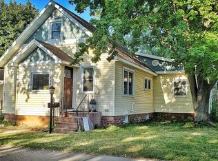 160 Caledonia St, La Crosse, WI 54603