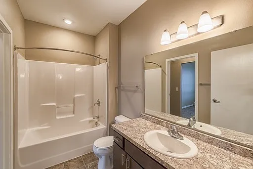 Ironwood Flats — Photo 16