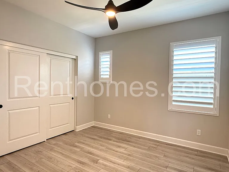 10835 Wendy Way — Photo 14