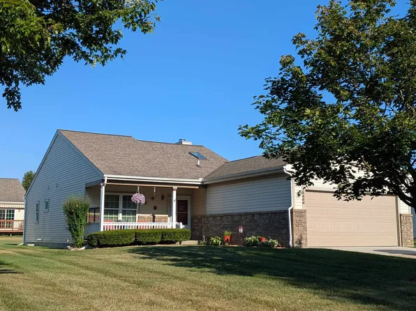 12436 Pagels Dr, Grand Blanc, MI 48439