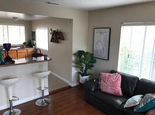 266 Ximeno Ave, Long Beach, CA 90803