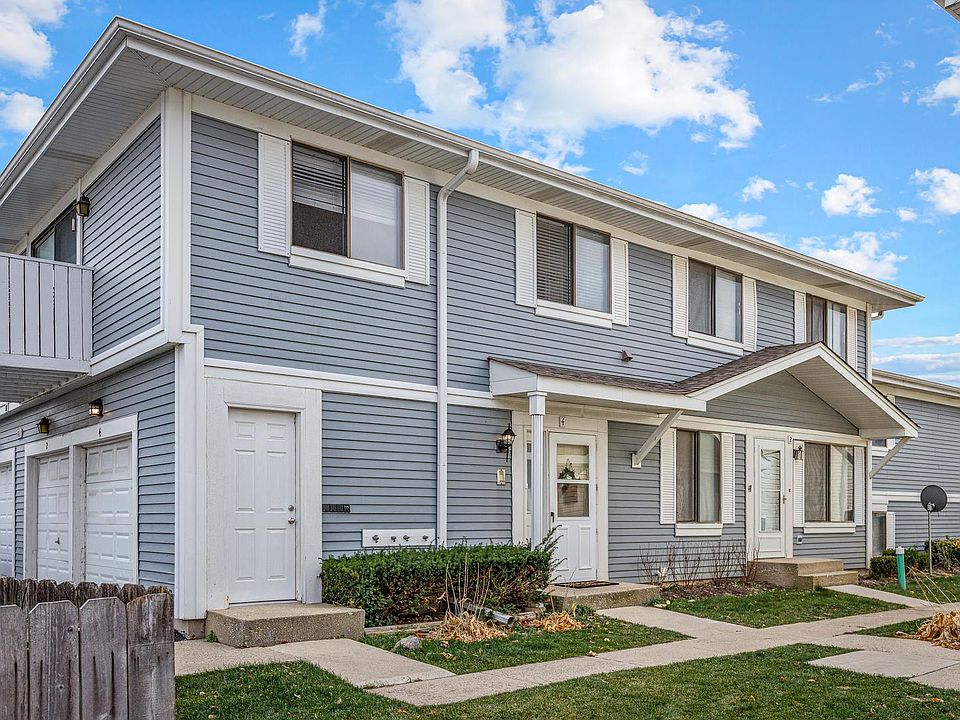 1st image of 2S763 Winchester Cir E #E4