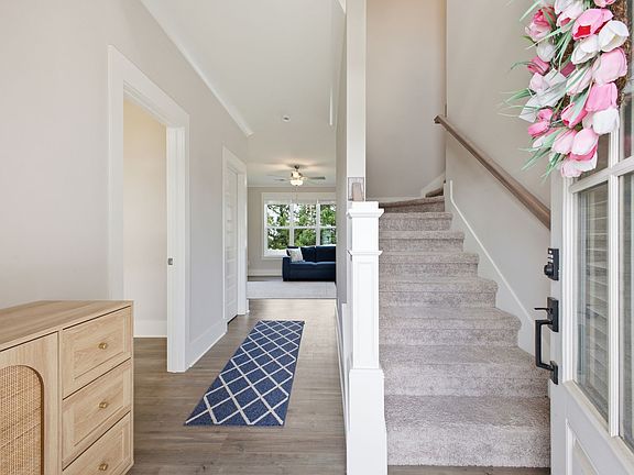 4th image of 7579 Maggie Dr