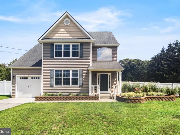 2216 Palermo Ave, Vineland, NJ 08361
