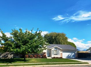 1982 N 2475 W, Clinton, UT 84015