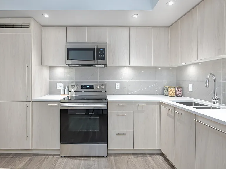 1711 Lions Gate Ln — Photo 14