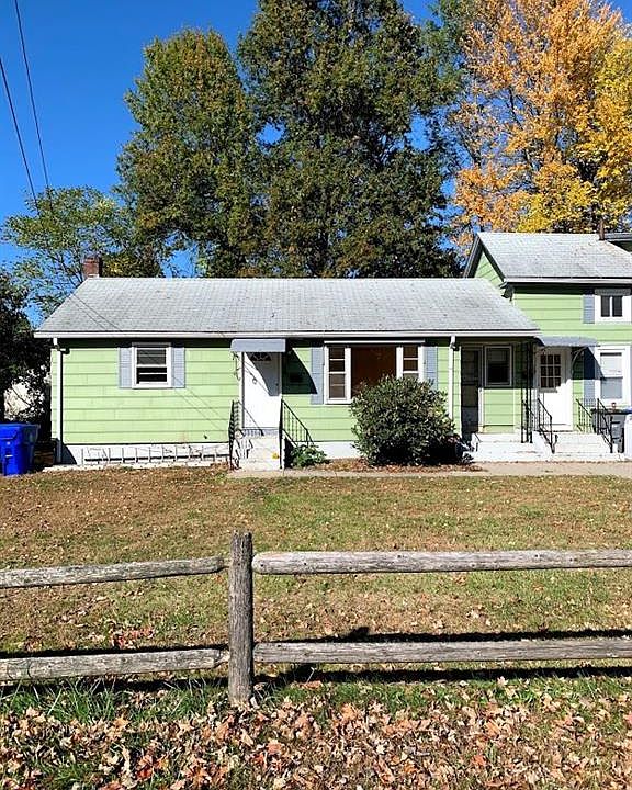 1st image of 12 Sanford Ave #12