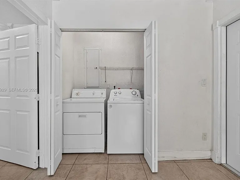 8220 SW 152nd St — Photo 50