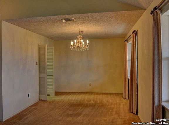 4th image of 200 Skyview Dr W