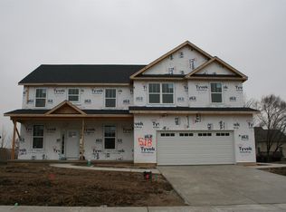 515 Hampton Manor Ct, Valparaiso, IN 46385