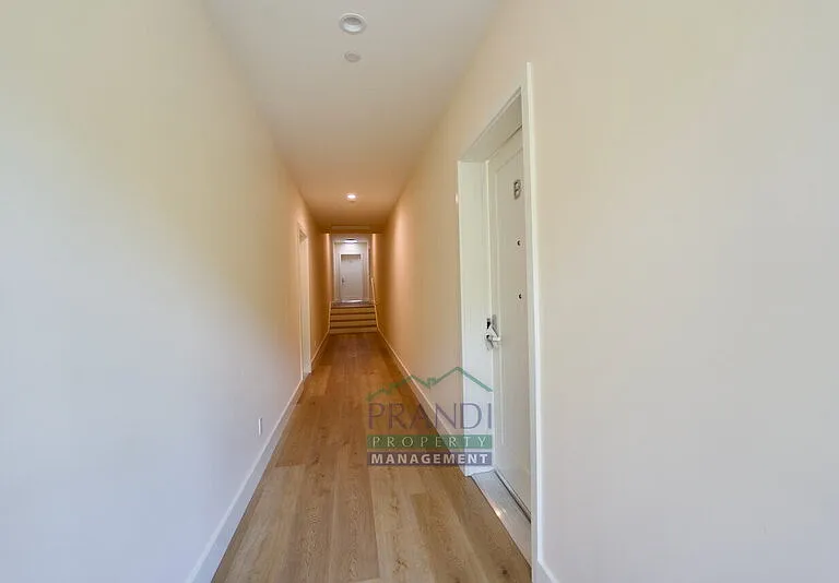 10 E Crescent Dr #B — Photo 12