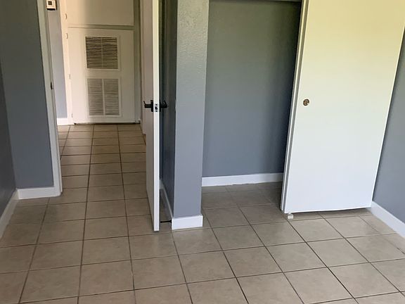2nd image of 3301 W Harmont Dr Unit 3