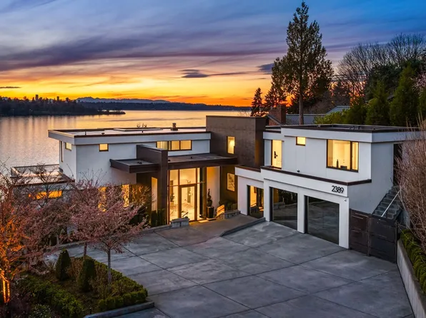 2389 Killarney Way, Bellevue, WA 98004