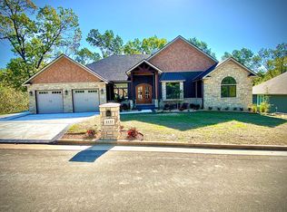 6133 Ridgeview Ct, Joplin, MO 64804