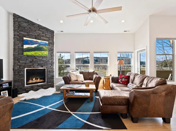 513 Guthrie Pl #603, Dover, ID 83825