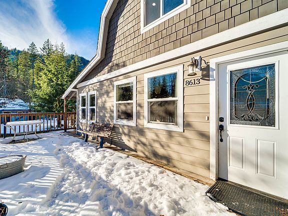 2nd image of 8613 Golden Valley Dr