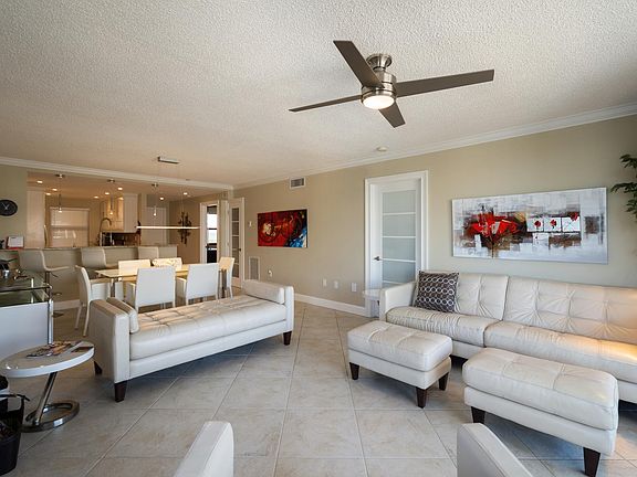 5th image of 3100 NE 48th St APT 906