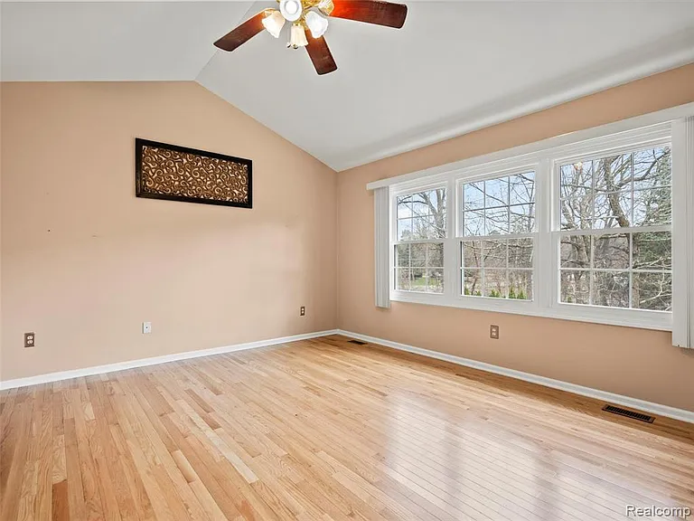 7359 Water Oaks — Photo 11