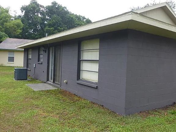 2nd image of 11732 Lynn Brook Cir