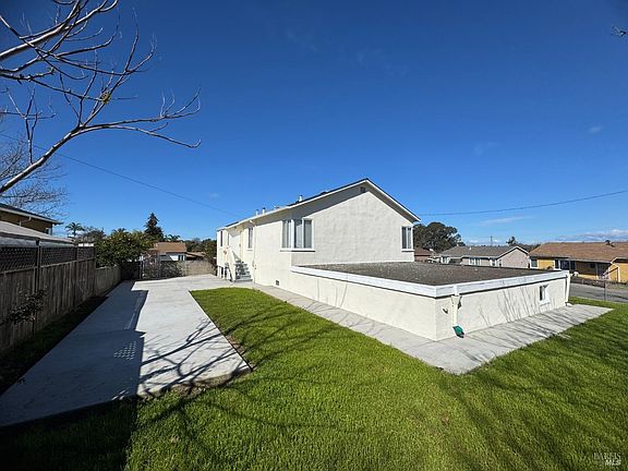 4th image of 341 Alhambra Avenue