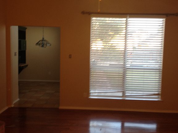 5th image of 7102 Birchmont Dr
