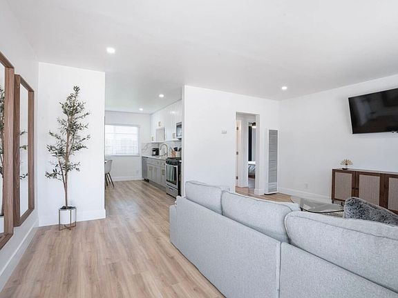 4th image of 1035-1037 12th St
