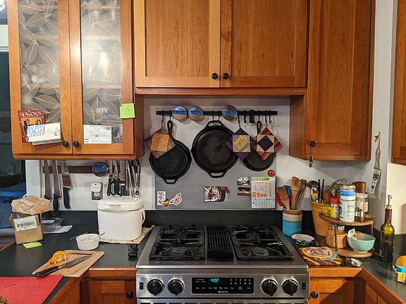 4th image of 1519 1st Ave W