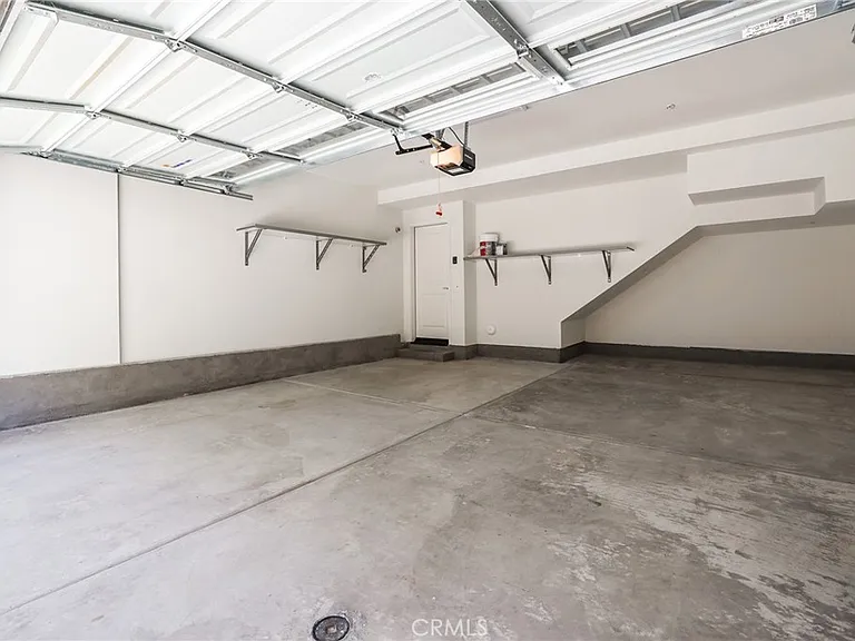 308 Limestone — Photo 31