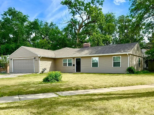 363 Indianwood Blvd, Park Forest, IL 60466