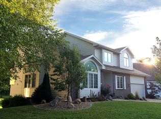 4813 Westbrooke Pl, West Des Moines, IA 50266