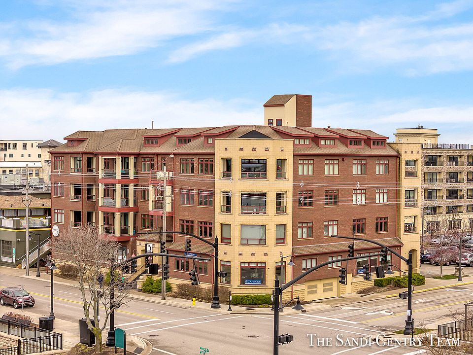 22 S Harbor Dr Grand Haven MI Zillow