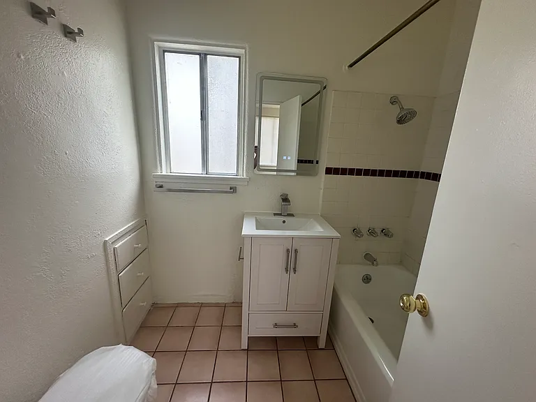 10254 Tujunga Canyon Blvd #F — Photo 5