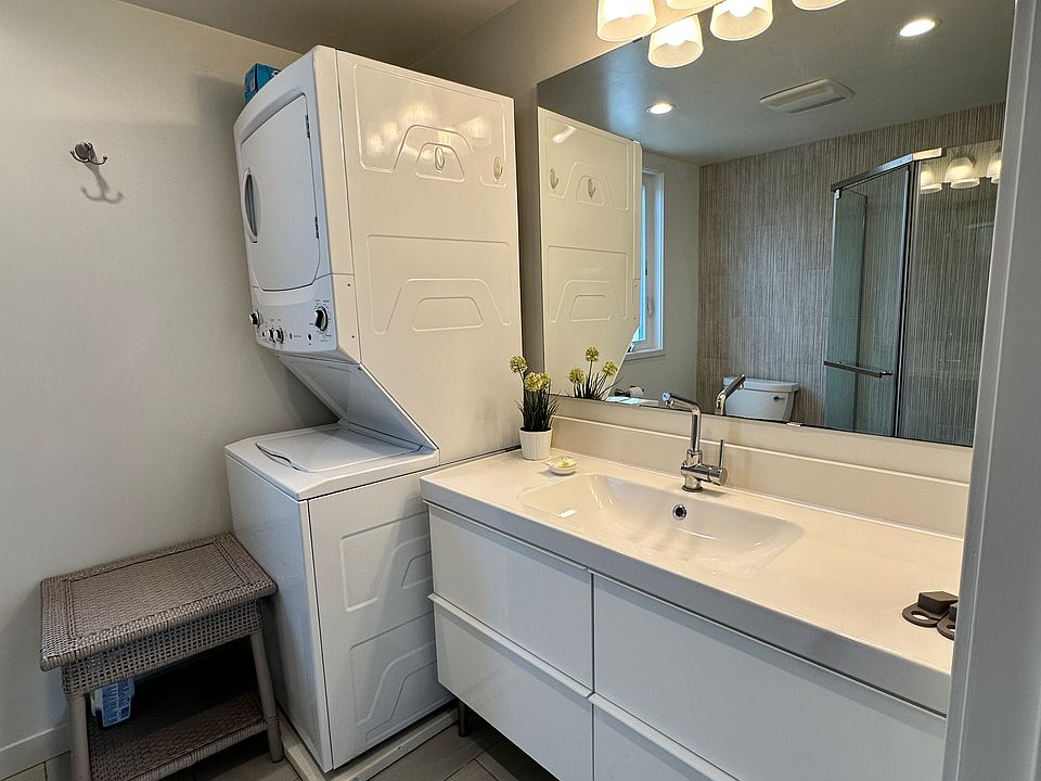 Lovely furnished studio ADU